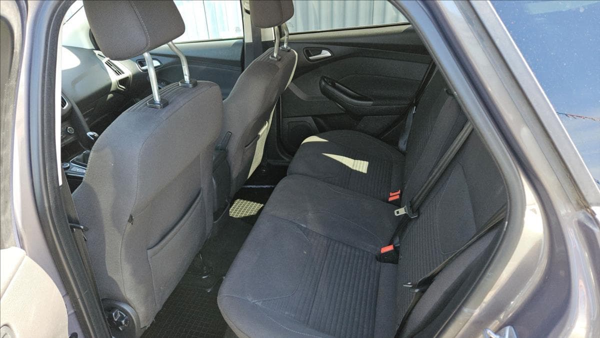 2014 Ford FOCUS - 16