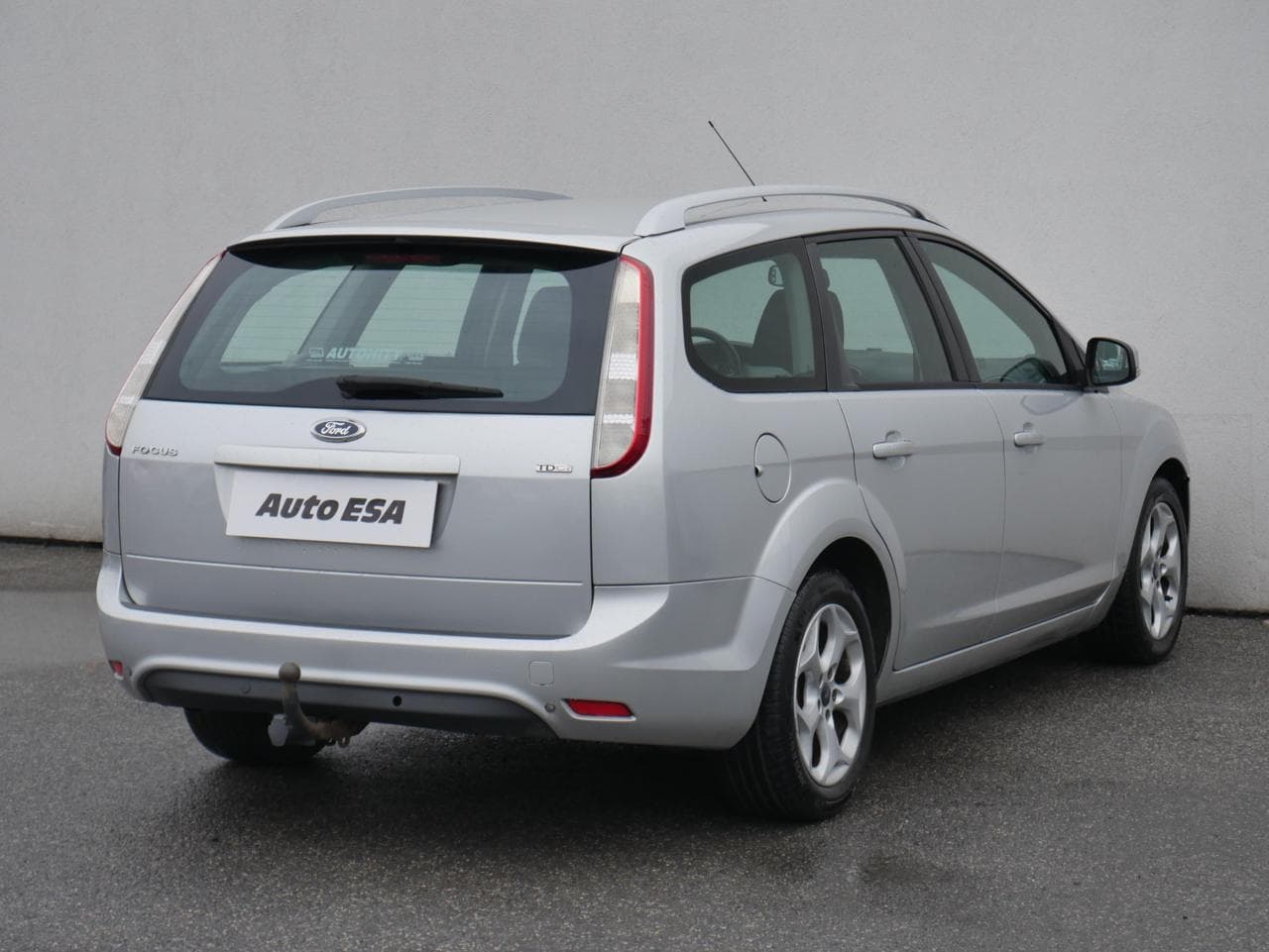 2010 Ford FOCUS - 4
