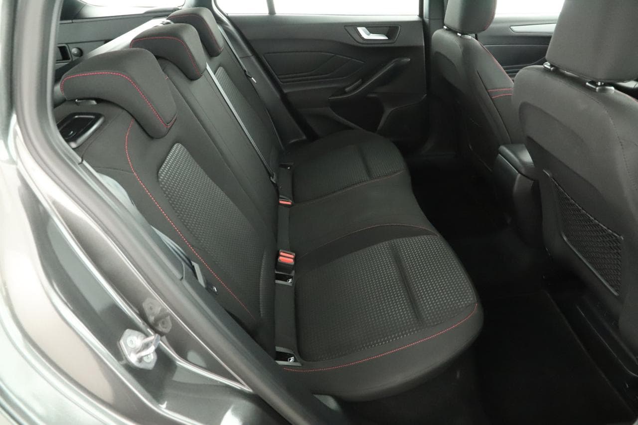 2023 Ford FOCUS - 11