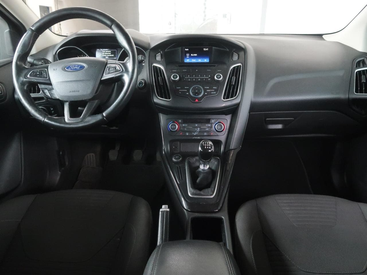 2015 Ford FOCUS - 10