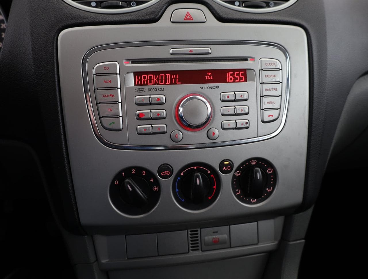 2008 Ford FOCUS - 15