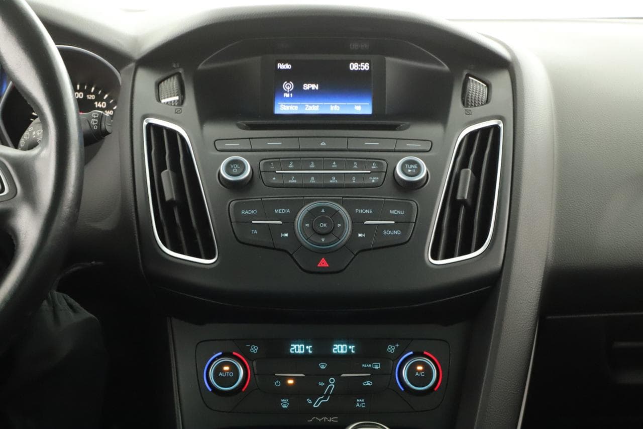 2016 Ford FOCUS - 17