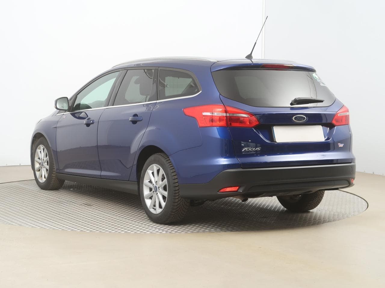 2017 Ford FOCUS - 5