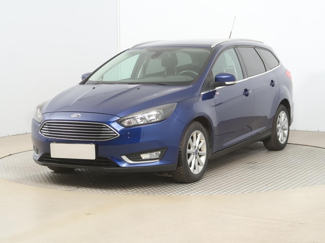 2017 Ford FOCUS - 3