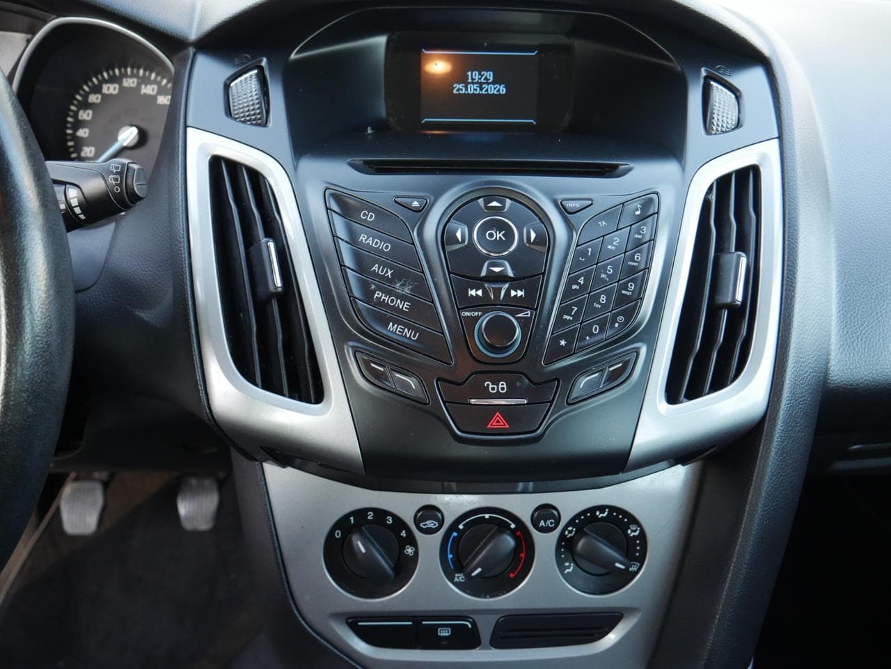 2013 Ford FOCUS - 11