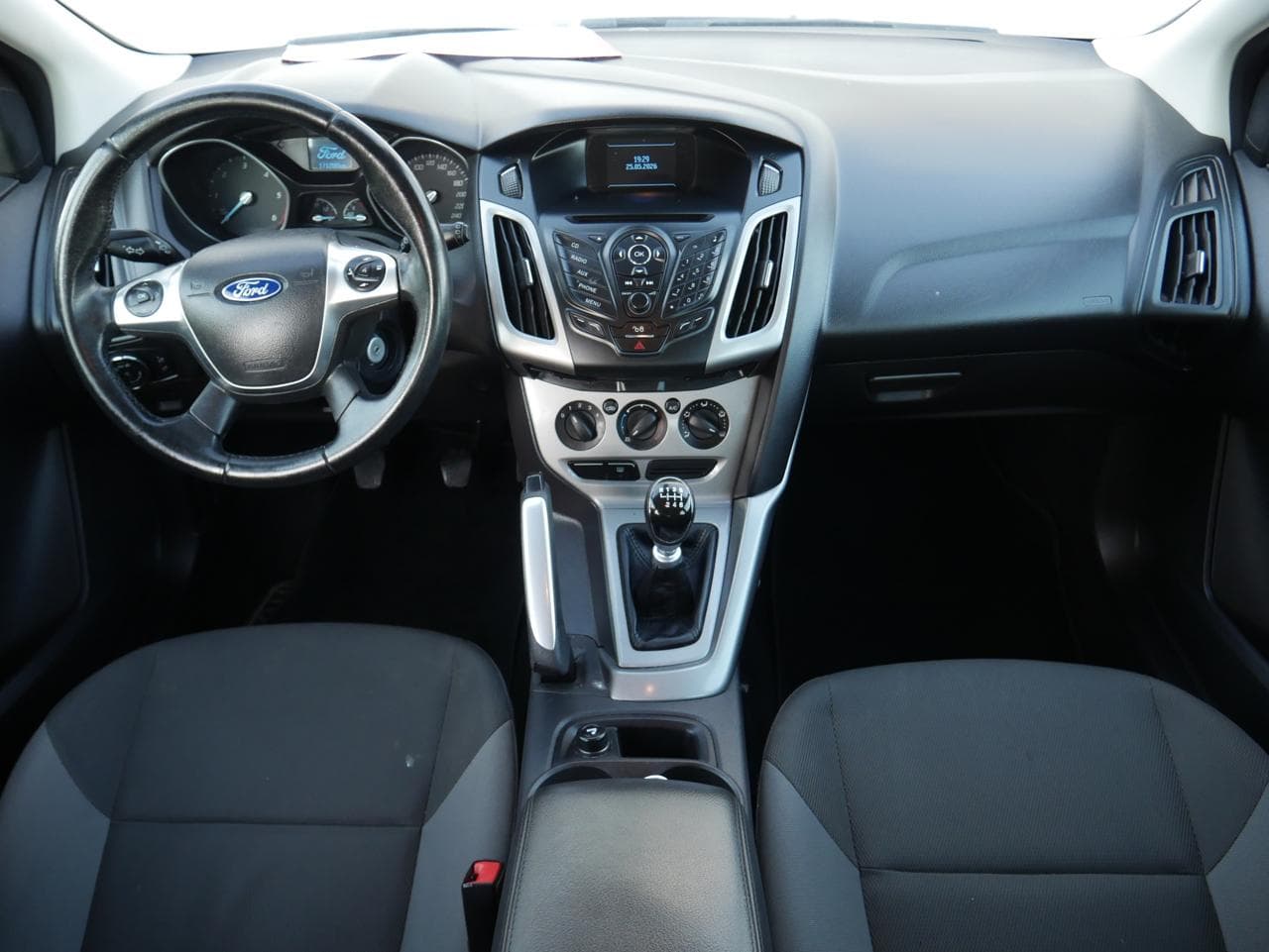 2013 Ford FOCUS - 8