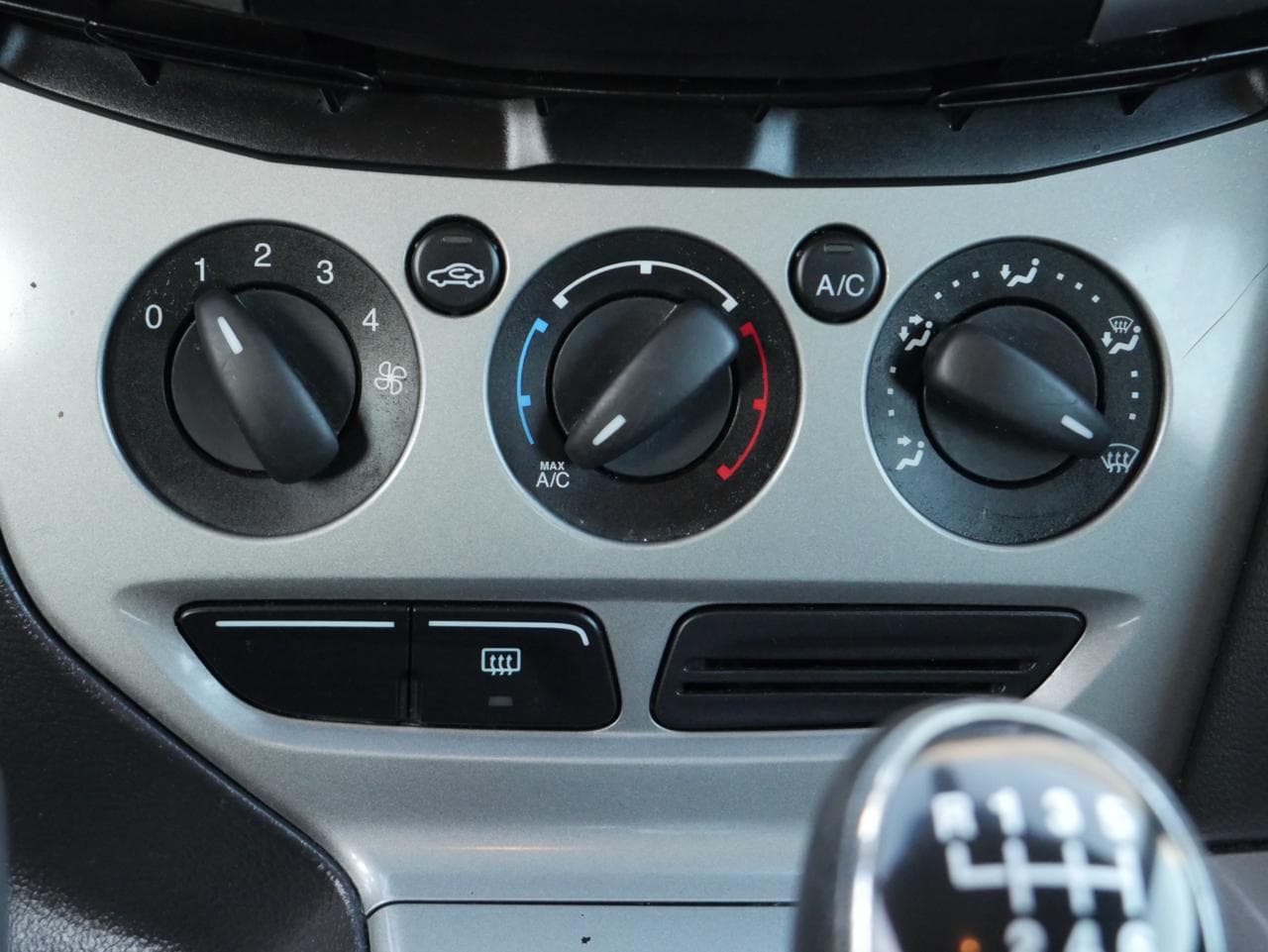 2013 Ford FOCUS - 13