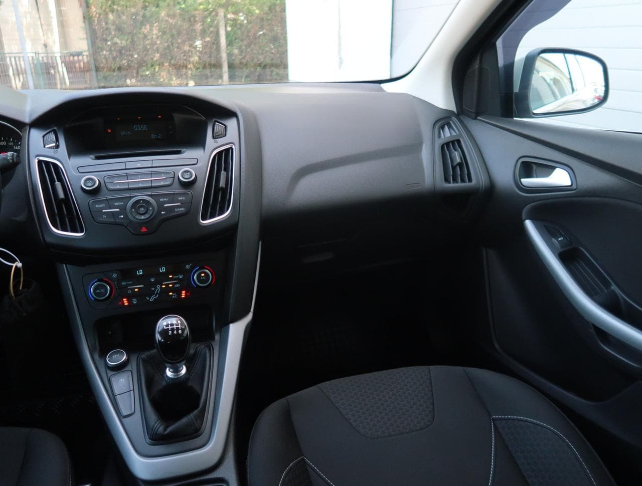 2016 Ford FOCUS - 14