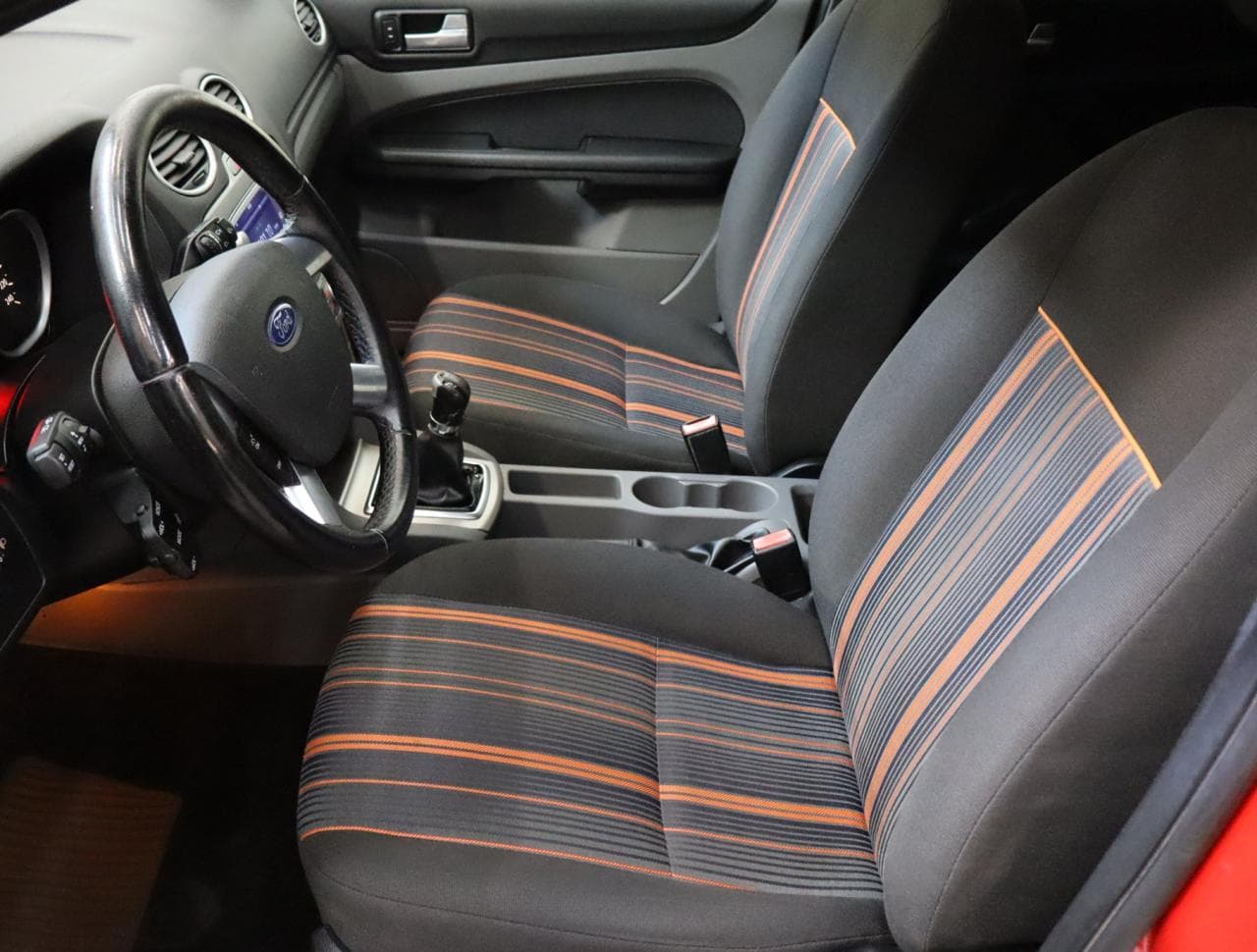 2008 Ford FOCUS - 27