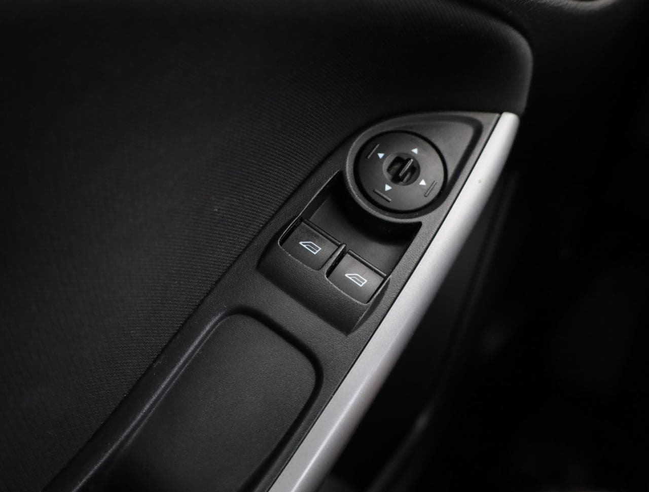 2015 Ford FOCUS - 20