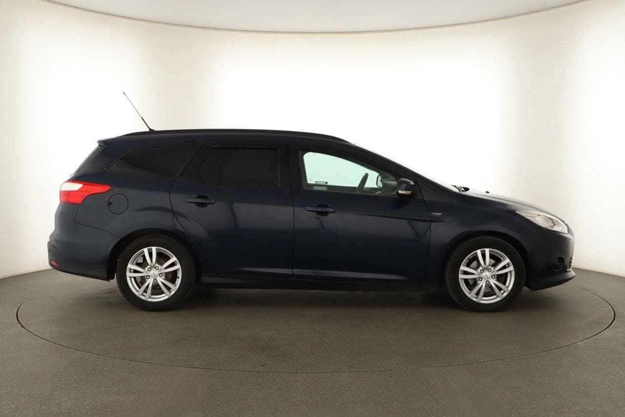 2013 Ford FOCUS - 8