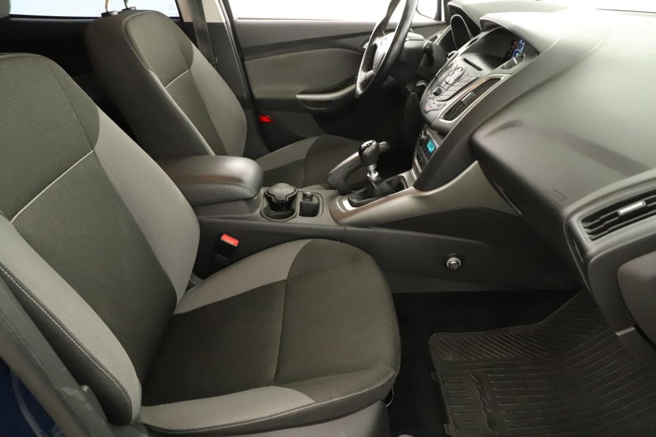 2013 Ford FOCUS - 11