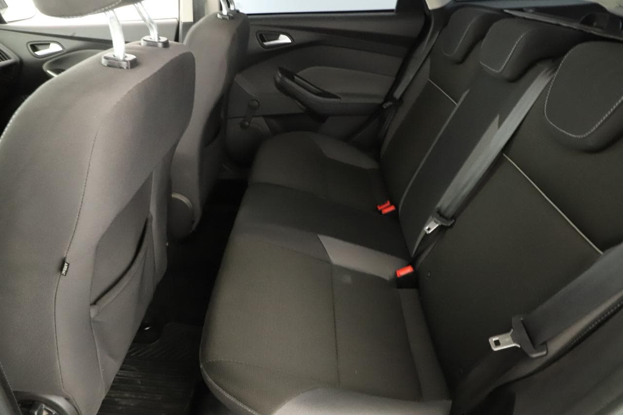 2013 Ford FOCUS - 12