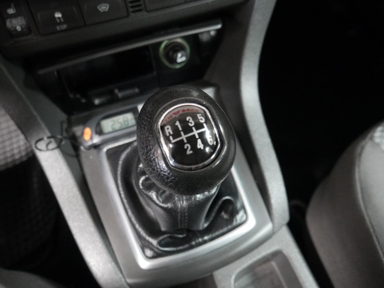 2006 Ford FOCUS - 21