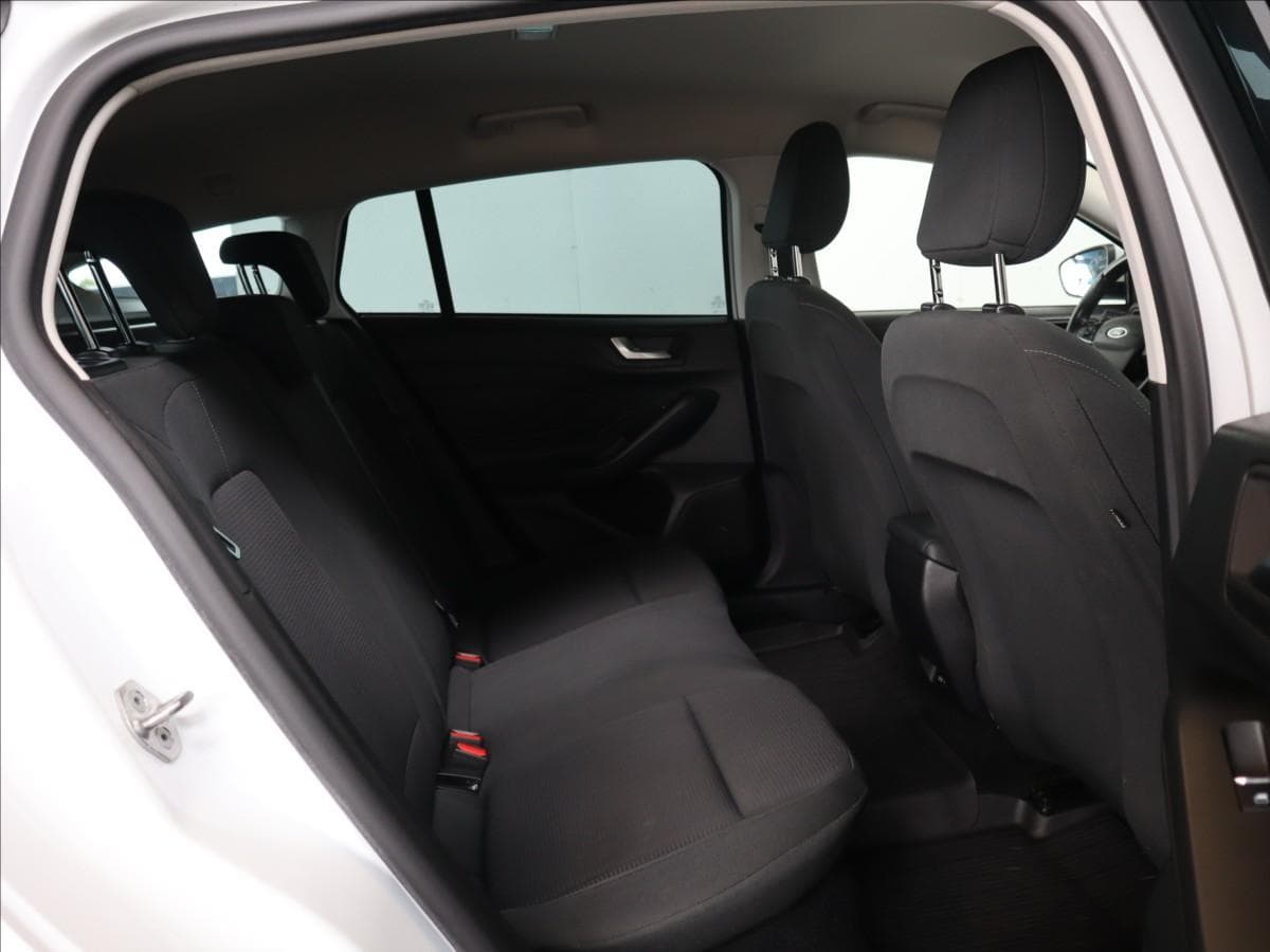 2019 Ford FOCUS - 9