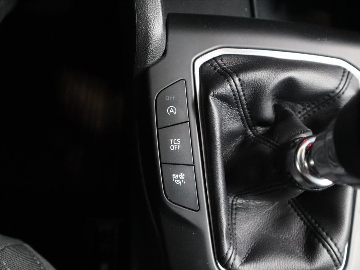 2019 Ford FOCUS - 18