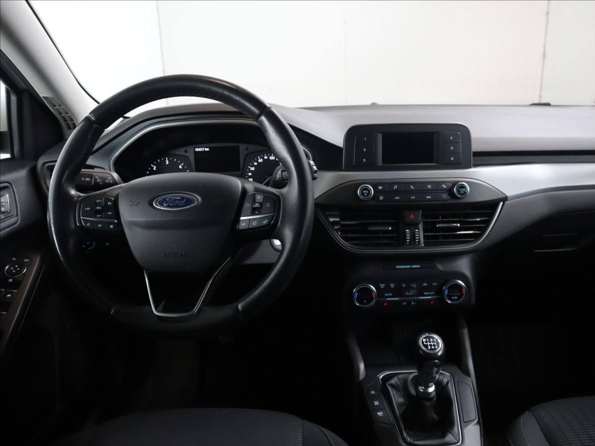 2019 Ford FOCUS - 11