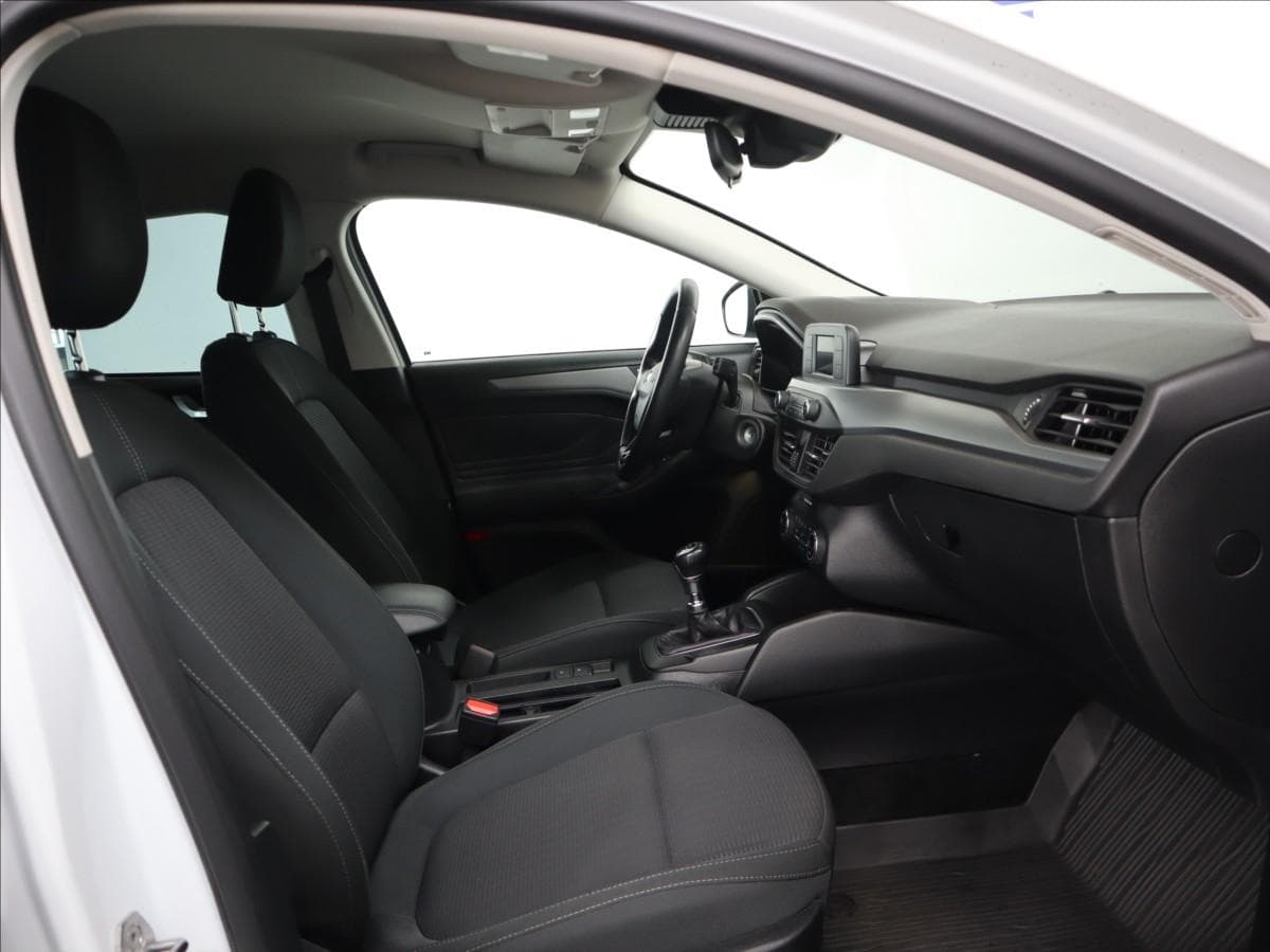 2019 Ford FOCUS - 10