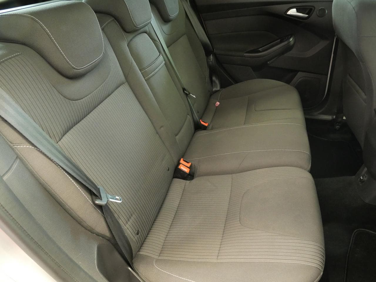 2012 Ford FOCUS - 21