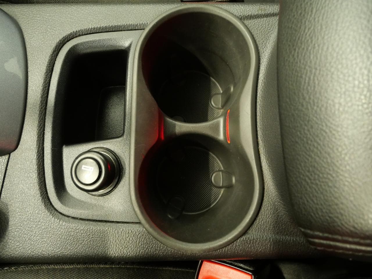 2012 Ford FOCUS - 32