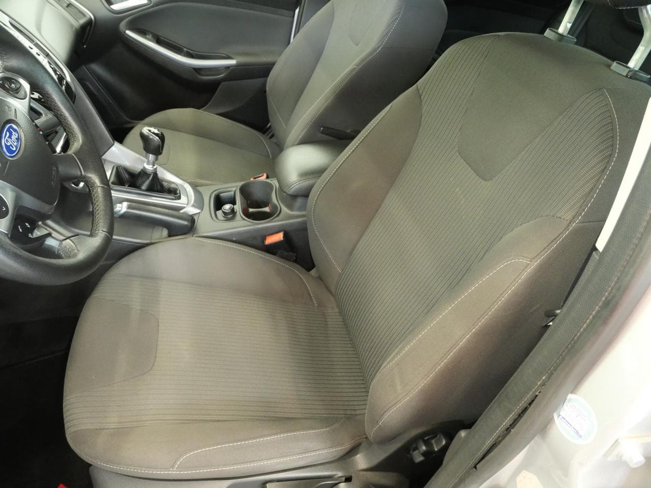 2012 Ford FOCUS - 15
