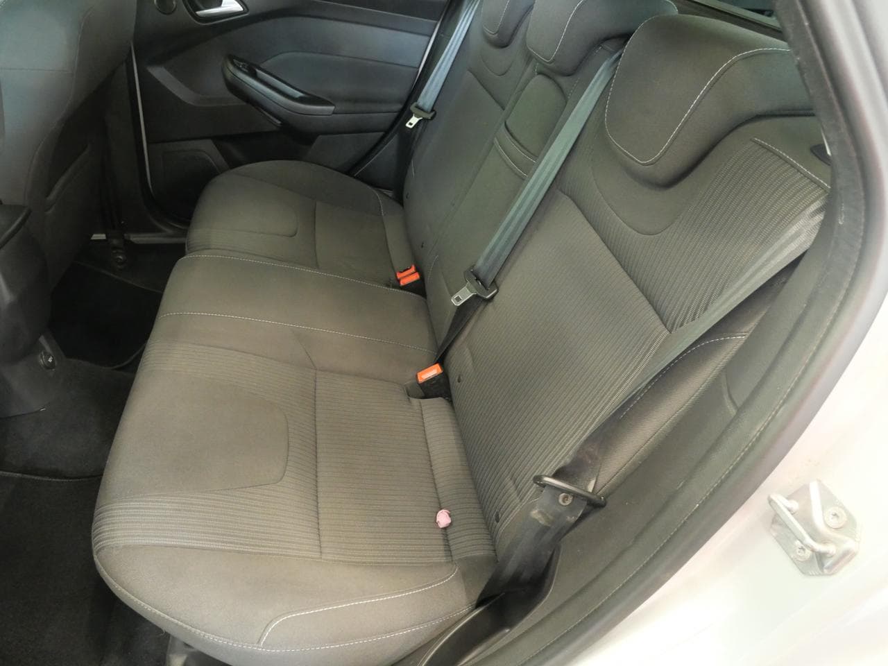 2012 Ford FOCUS - 17