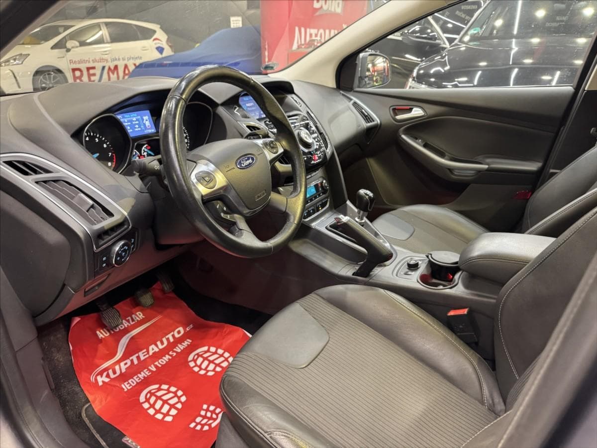 2013 Ford FOCUS - 13