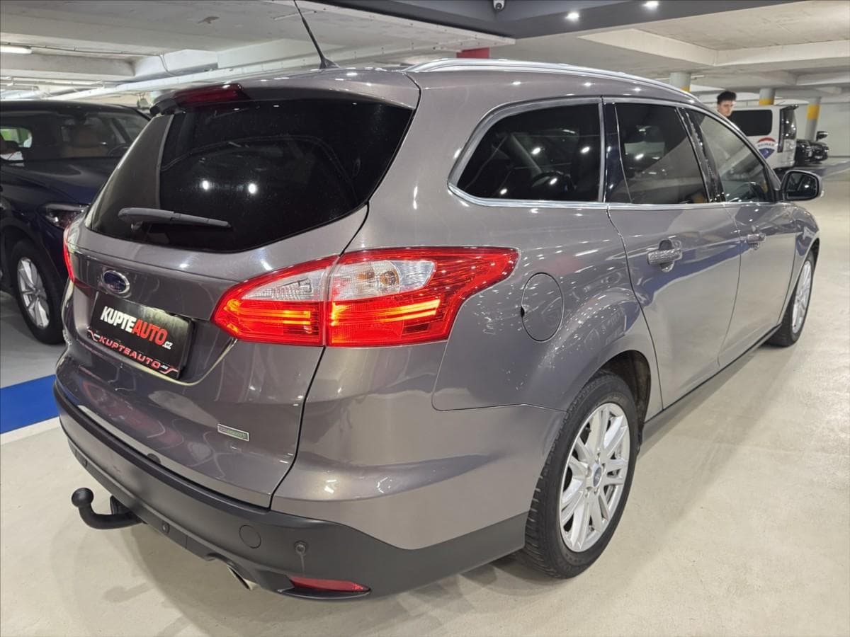 2013 Ford FOCUS - 6