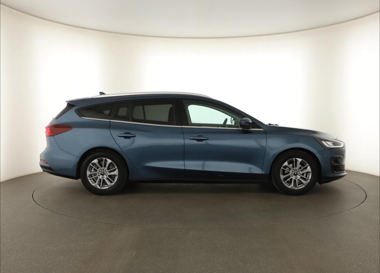 2024 Ford FOCUS - 8