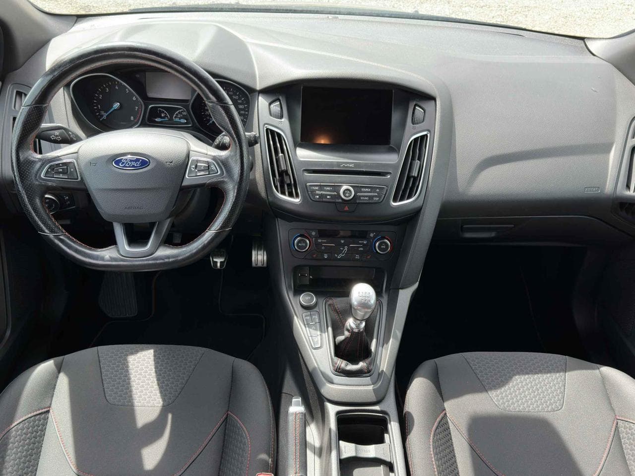 2017 Ford FOCUS - 8