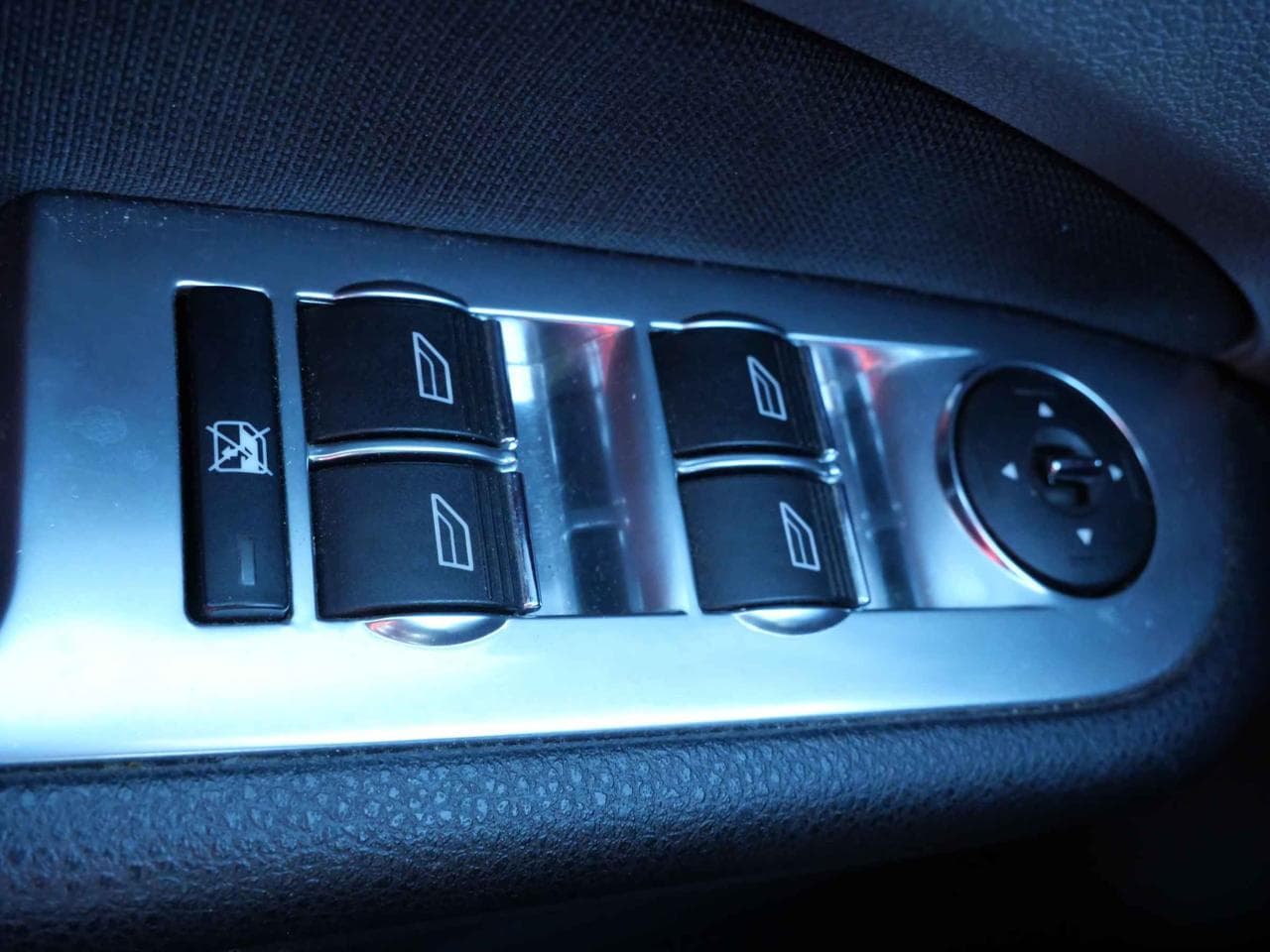 2010 Ford FOCUS - 26