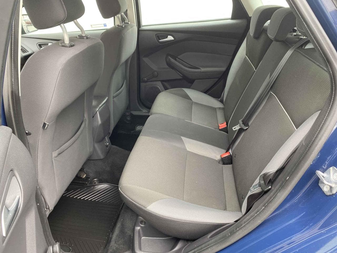 2012 Ford FOCUS - 16