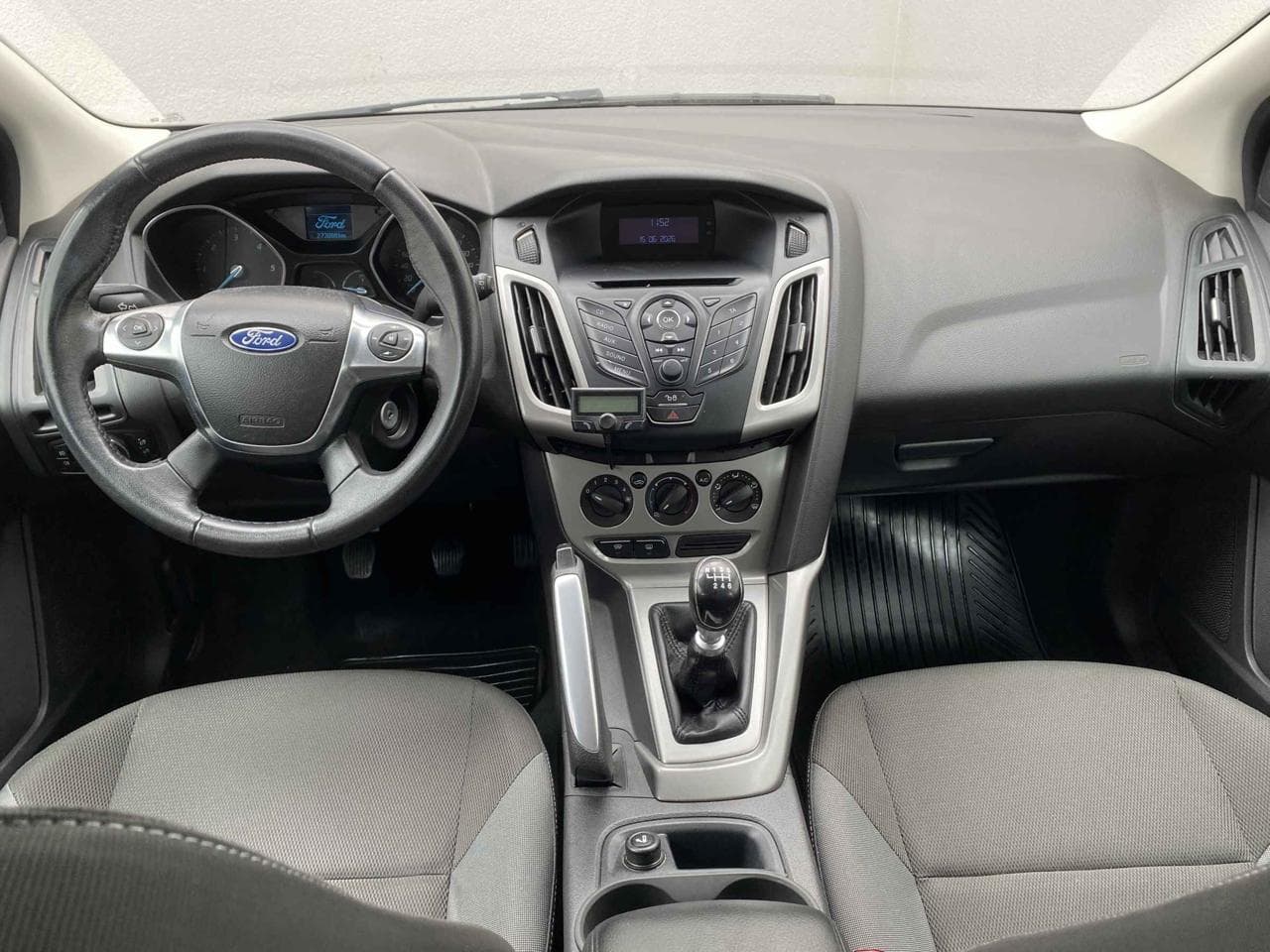 2012 Ford FOCUS - 12