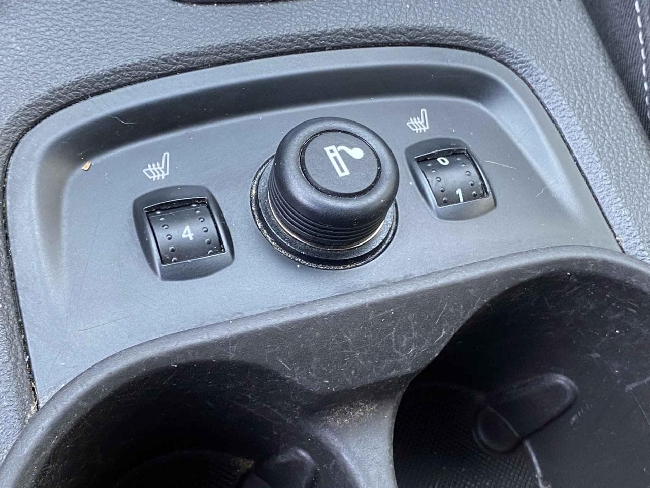 2014 Ford FOCUS - 24