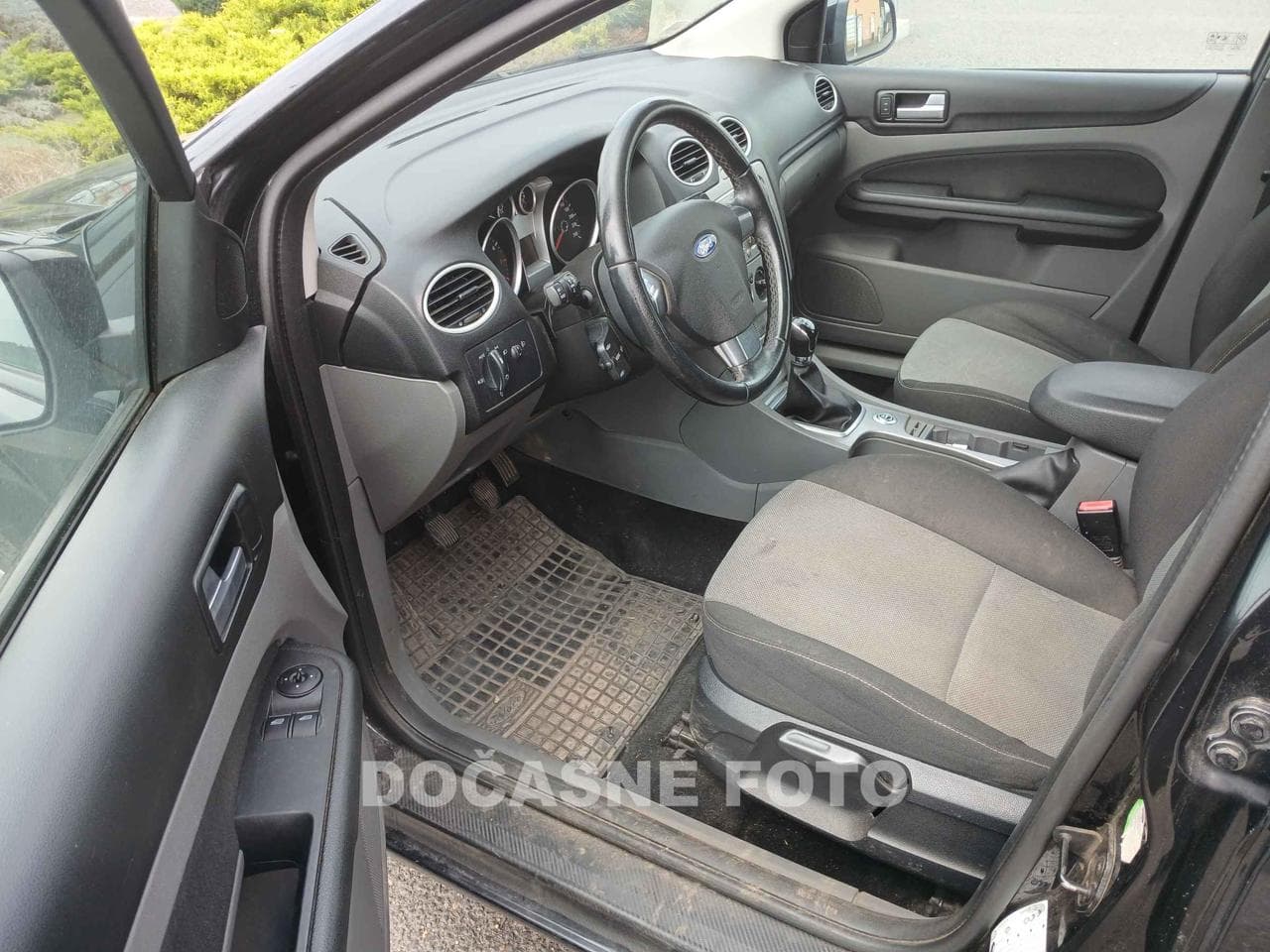 2009 Ford FOCUS - 3