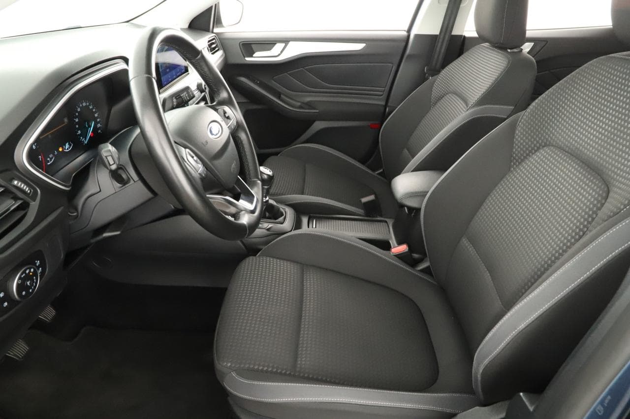 2021 Ford FOCUS - 24