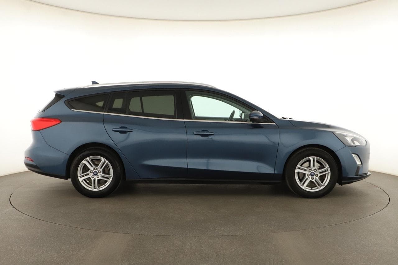 2021 Ford FOCUS - 14