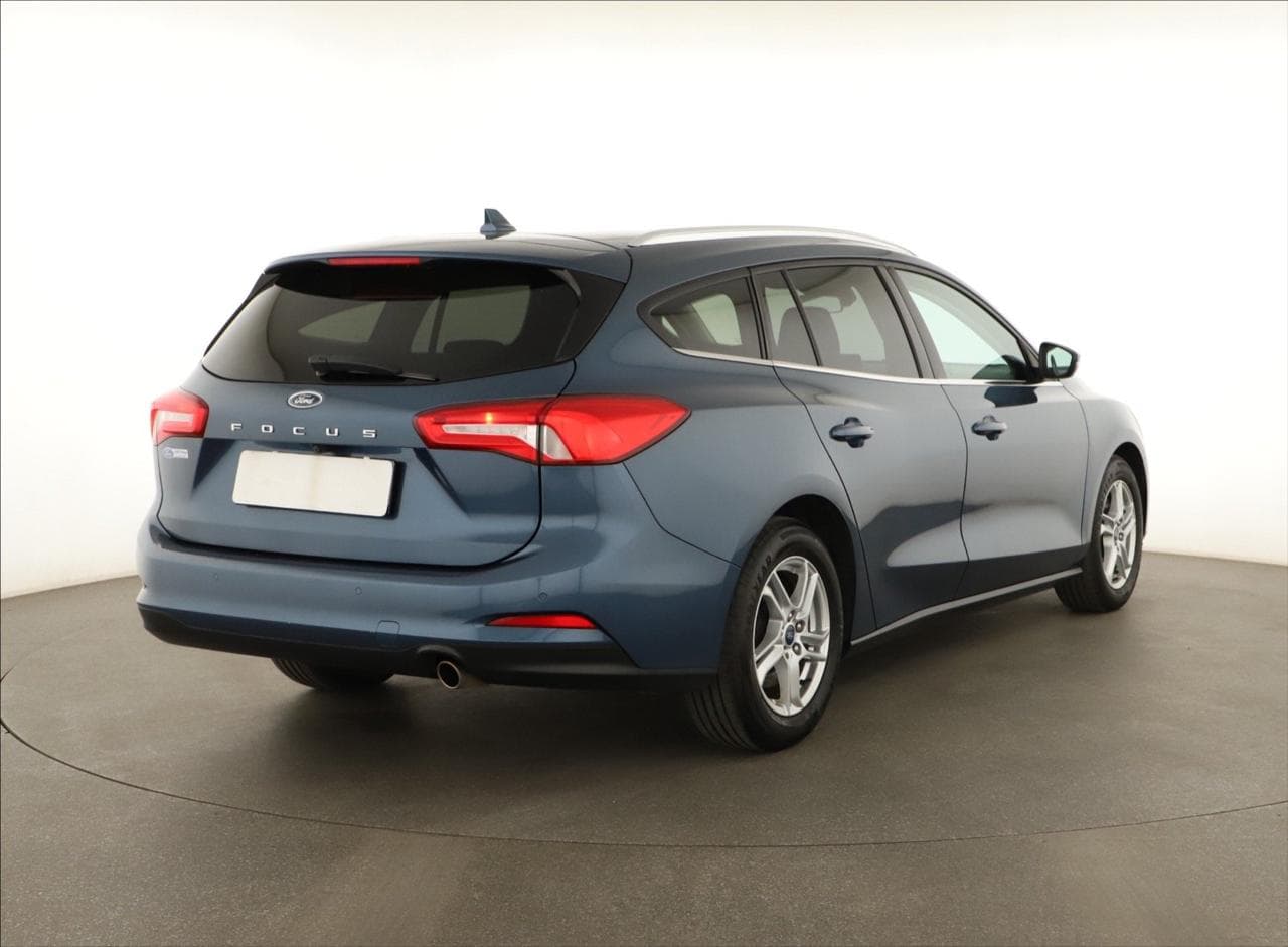 2021 Ford FOCUS - 13