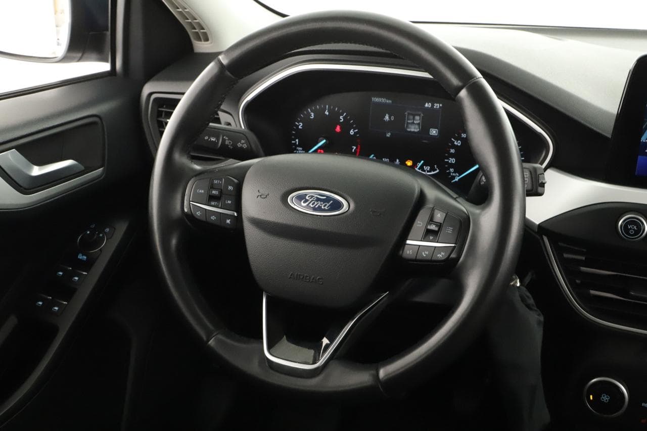 2021 Ford FOCUS - 26
