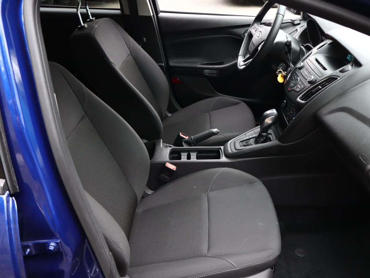2015 Ford FOCUS - 13