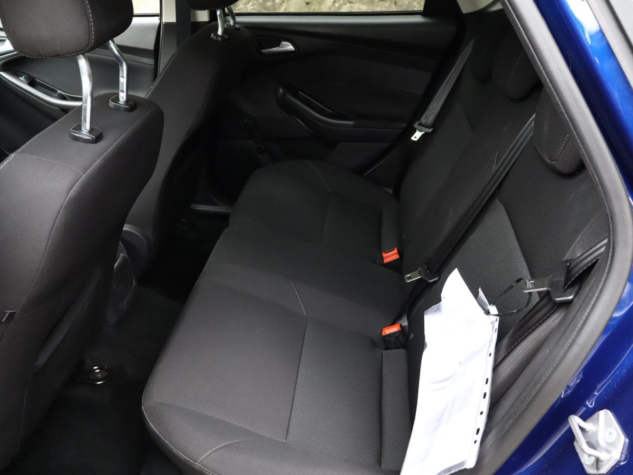 2015 Ford FOCUS - 18