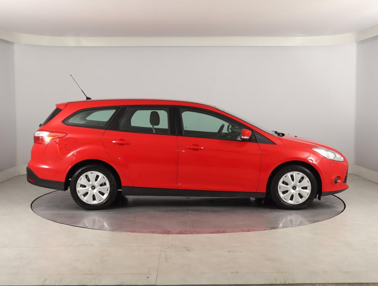 2014 Ford FOCUS - 8