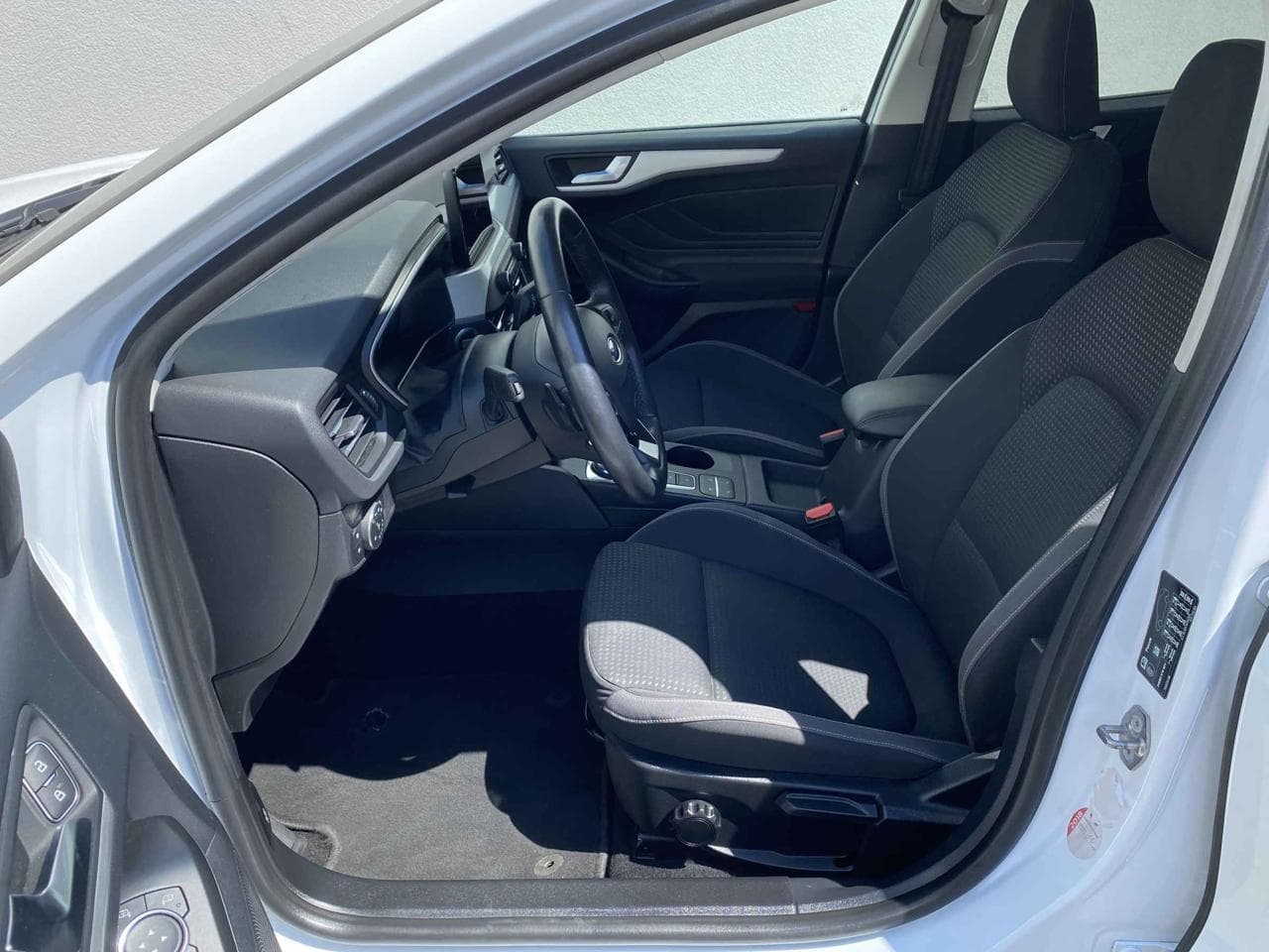 2018 Ford FOCUS - 17