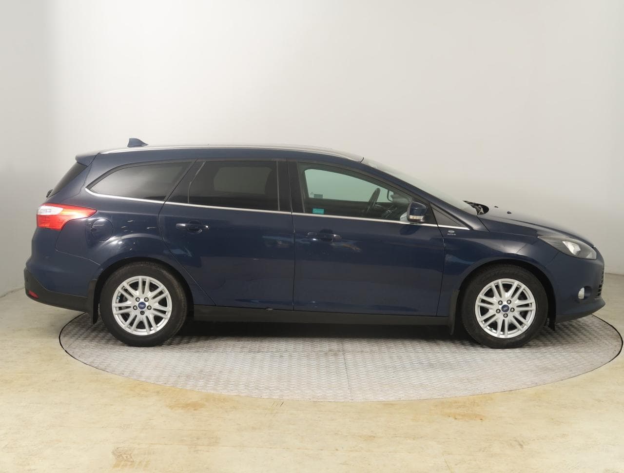 2014 Ford FOCUS - 11