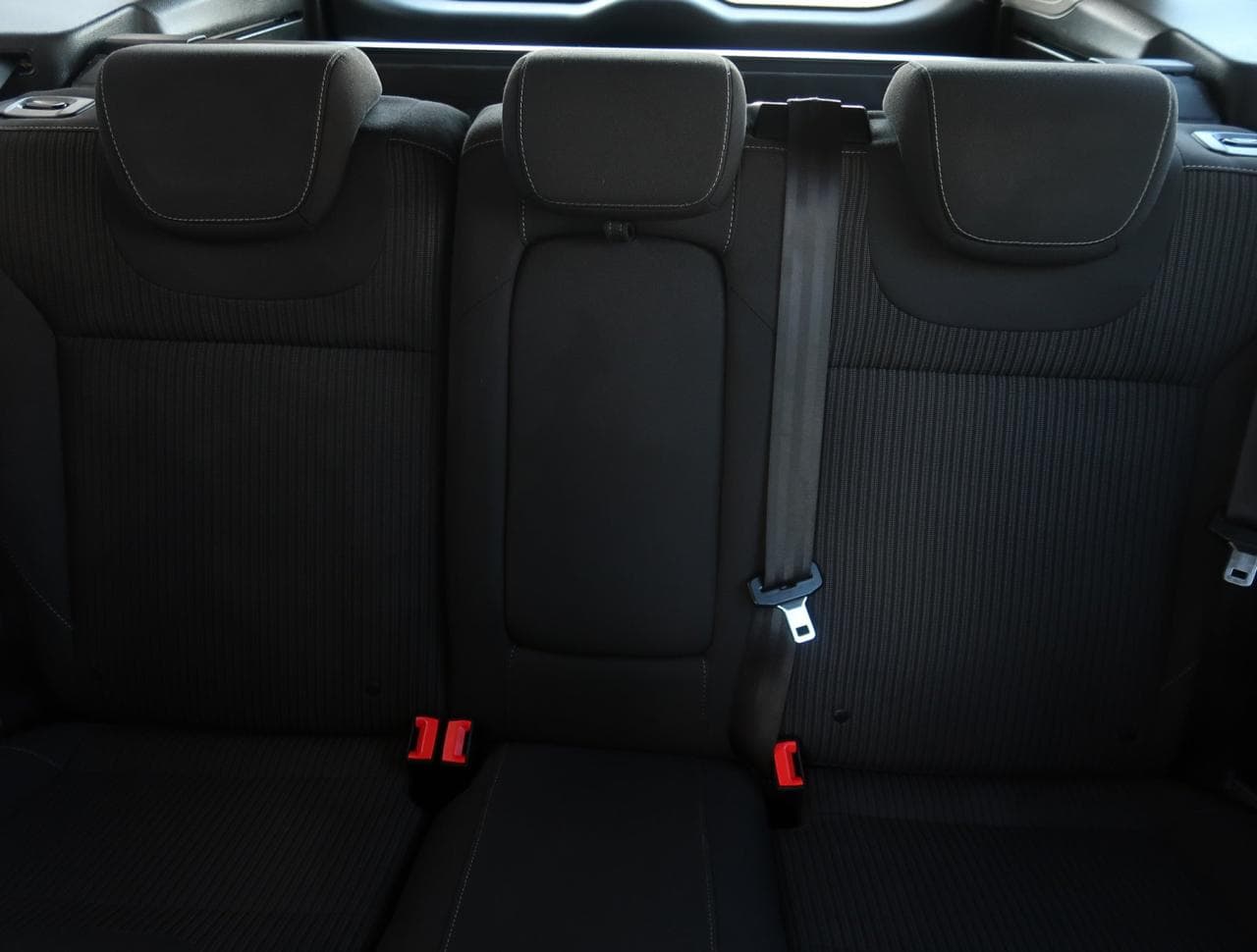 2014 Ford FOCUS - 23