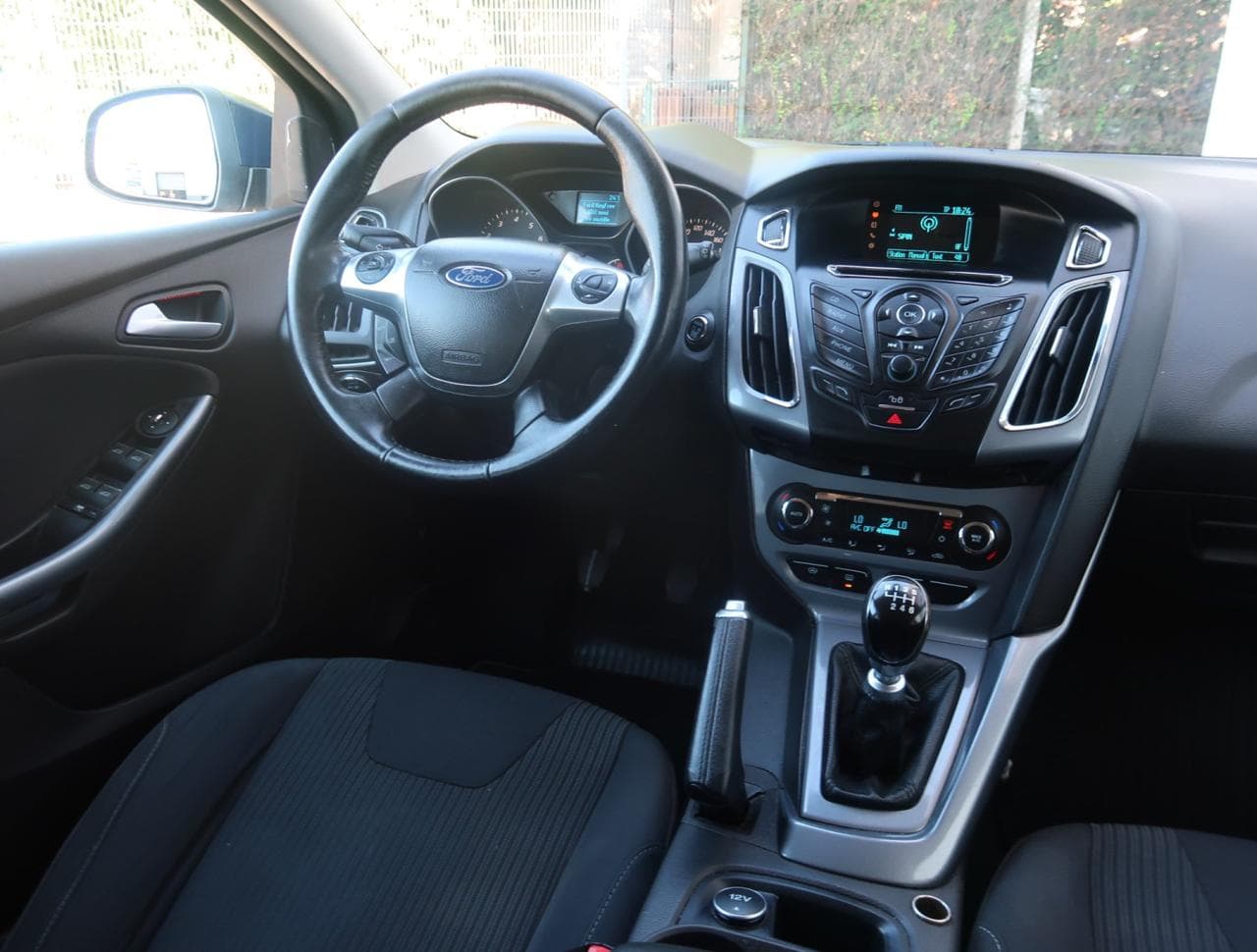 2014 Ford FOCUS - 13