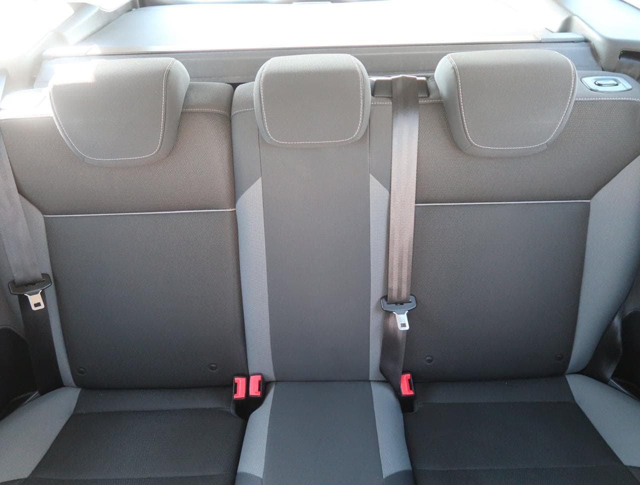 2011 Ford FOCUS - 16