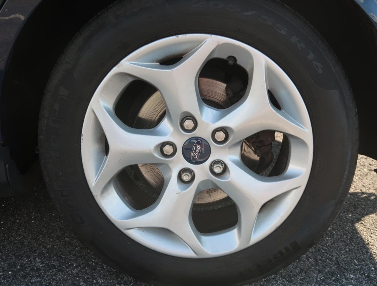 2011 Ford FOCUS - 27