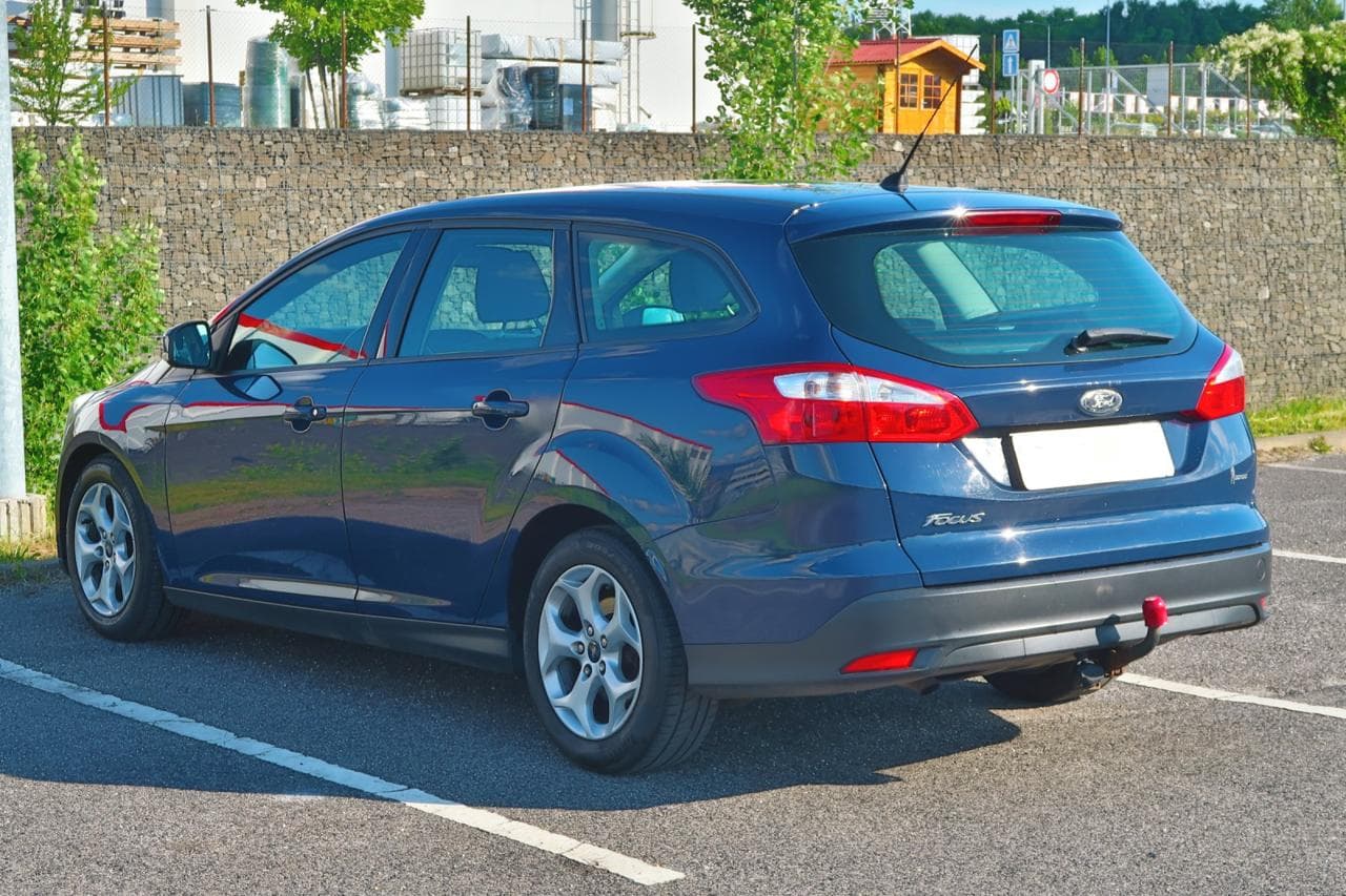 2011 Ford FOCUS - 5