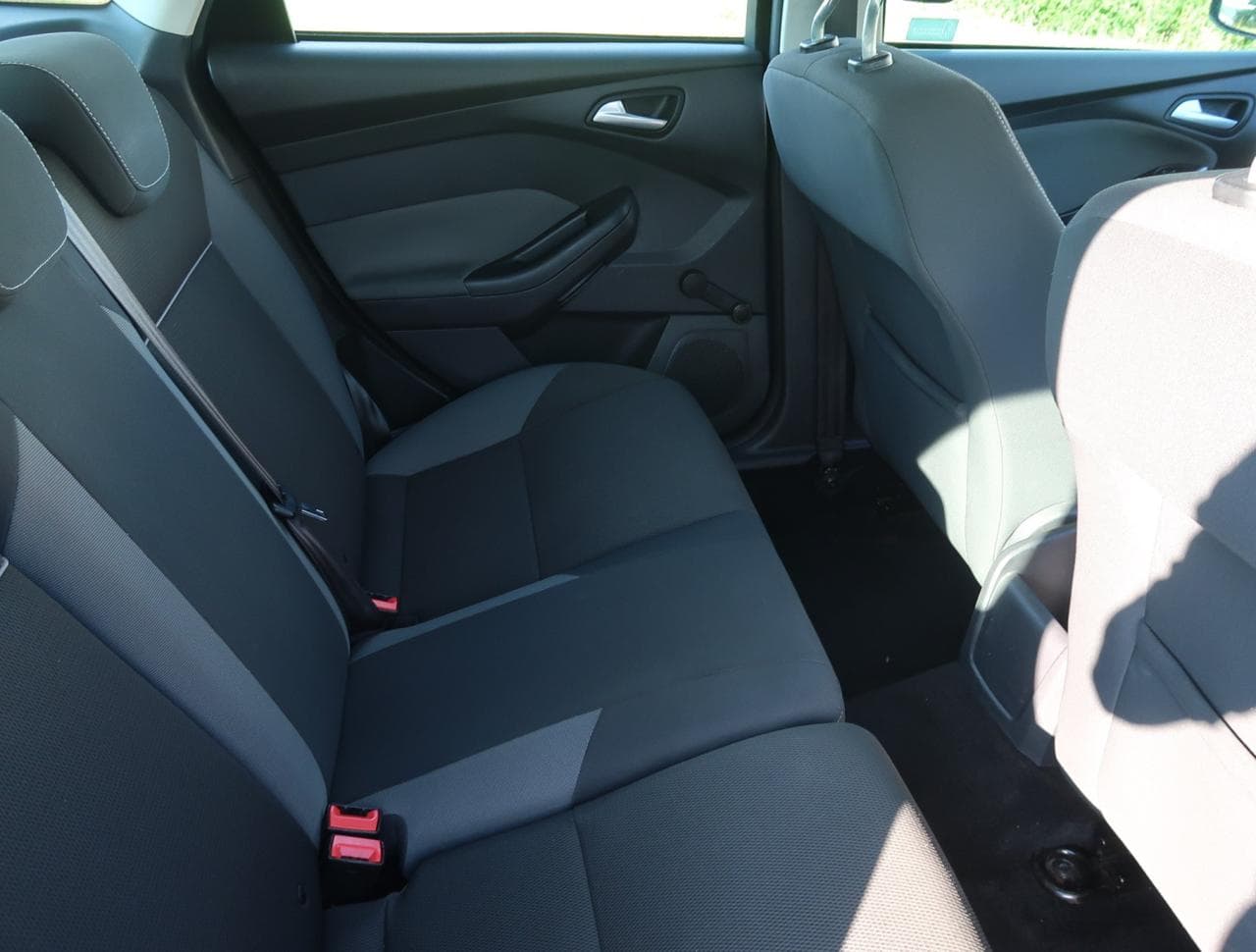 2011 Ford FOCUS - 14